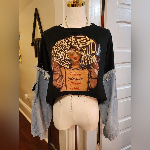 JW&NW Tops - JW&NW Black Graphic Crop Top with Denim Sleeves Upcycle OOAK, Size Large